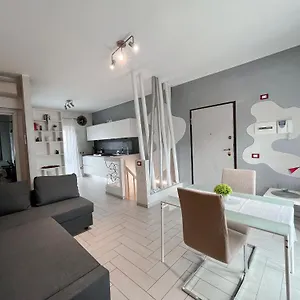 Oasi Anagnina Appartamento