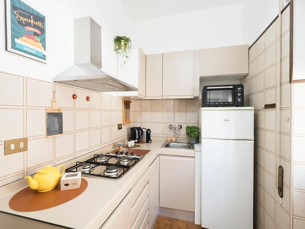 Blessy Apartment Vaticano Roma 0*,